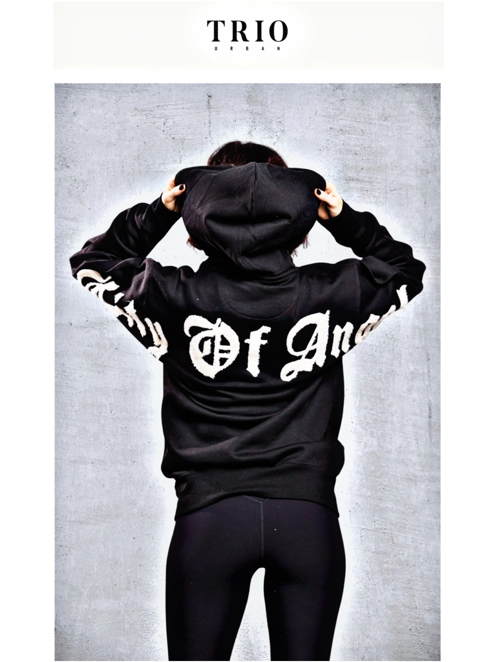 Trio Urban Black “City of Angels” Cream Raised Font Hoodie S EUC
